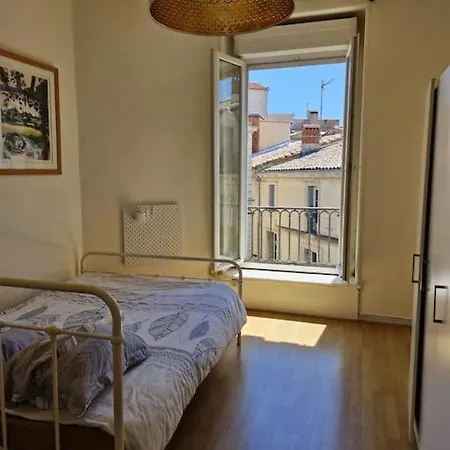 Le Lumineux P2 De St Guilhem